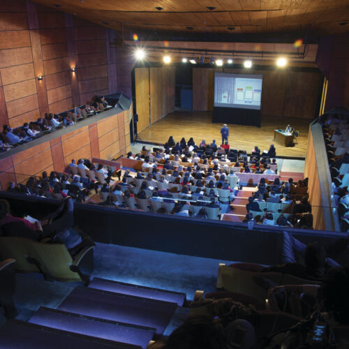 7. Complejo Cultural Universitario